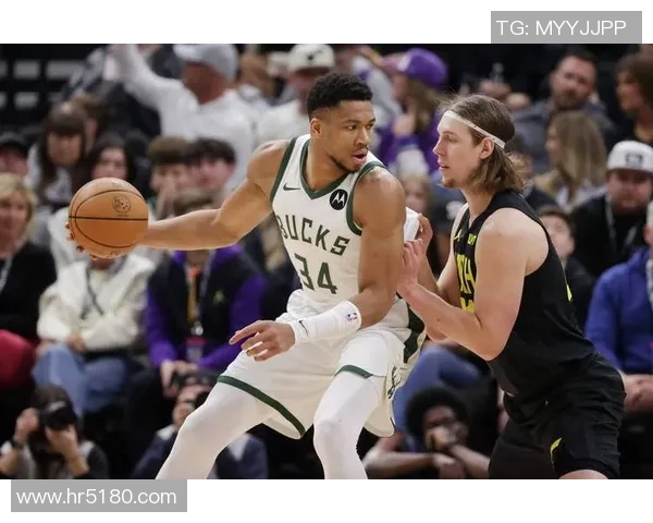 揭秘扬尼斯阿德托昆博的训练秘诀与MVP之路的成功之道 揭秘扬尼斯阿德托昆博的训练秘诀与MVP之路的成功之道