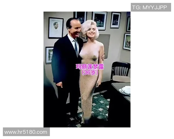 足球明星化身蜡像的奇幻瞬间揭示了他们背后的真实故事与魅力 足球明星化身蜡像的奇幻瞬间揭示了他们背后的真实故事与魅力